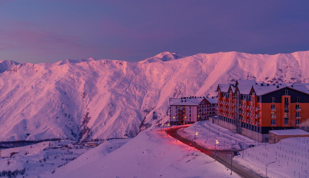 Redco, New Gudauri, Twins Daire Dış mekan fotoğraf